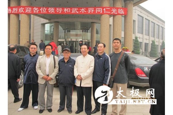 ���������Һ�����������Ӱ