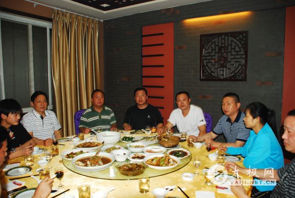 �ͳ¼ҹ���������ʦС��