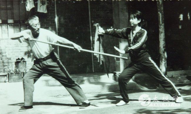 �͸��׳�����