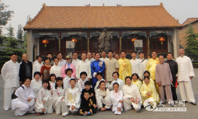 ����͢����ǰ��Ӱ