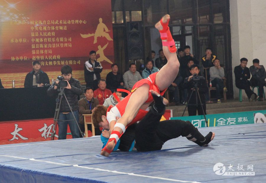 �������ִ���߽��¼ҹ���ѡ