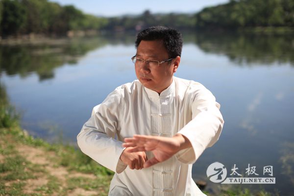 ��ʽ̫��ȭ���ҳ��л��е±���ɽׯȭ��