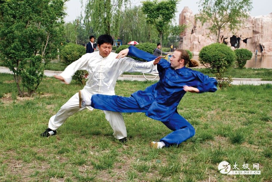 ��ռ������