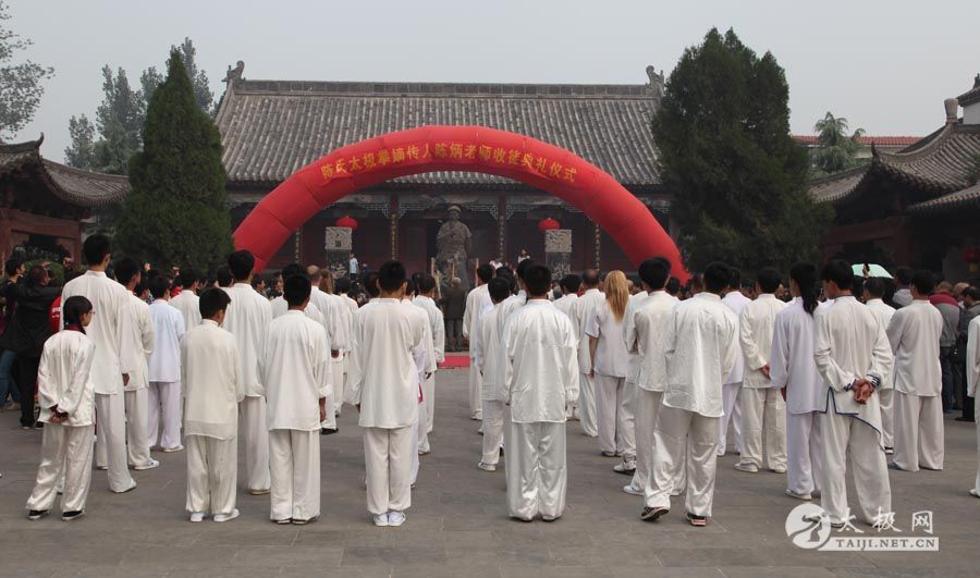 �±�������ͽͼ��