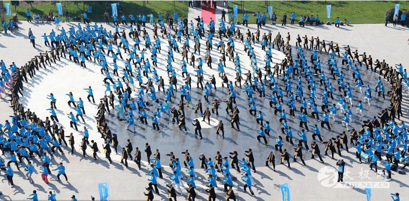 ���ϳ¼ҹ�ǧ����̫�� �������𺳡�˫��ͼ��