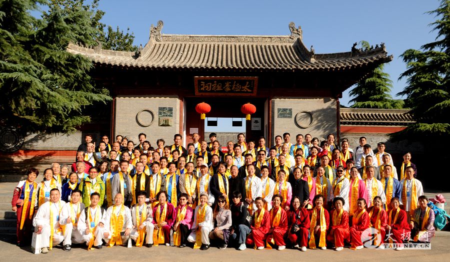 ��ѡ���ڳ¼ҹ�����ǰ��Ӱ