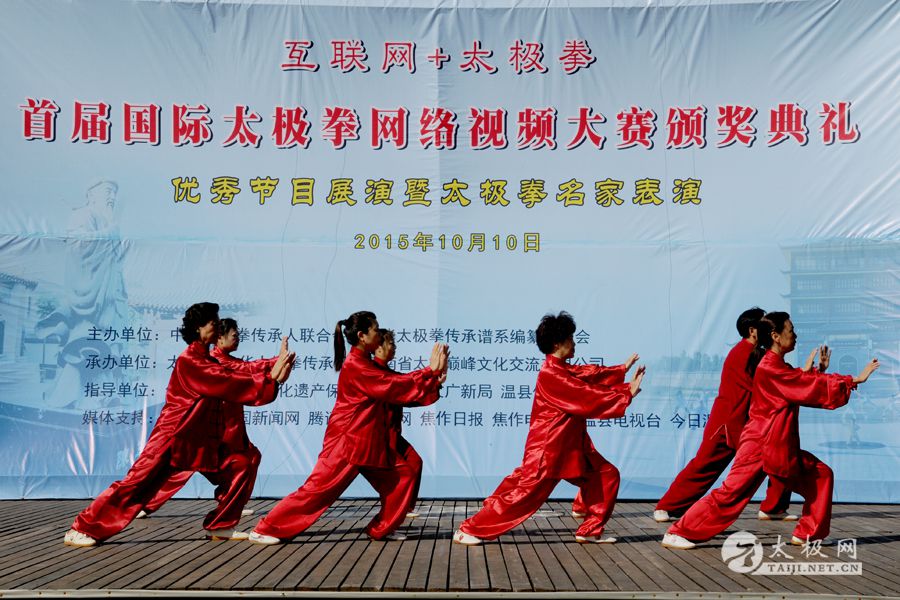 ��ѡ�ֱ���