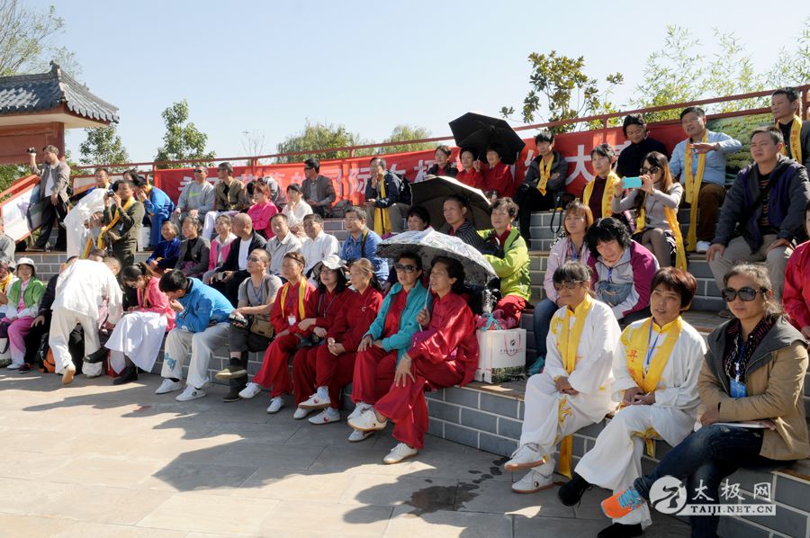 ��ѡ�ֹۿ�̫��ȭ����