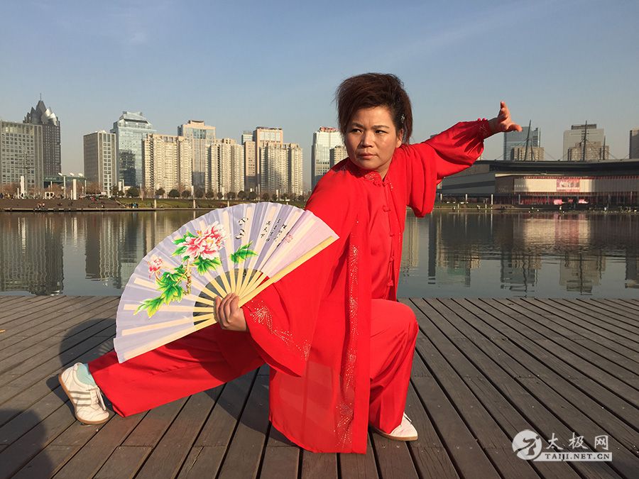 ̫������������ȭ������