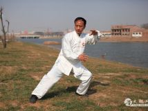 �ܴ���̫��ȭ��