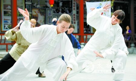 20110819062704157[1].jpg