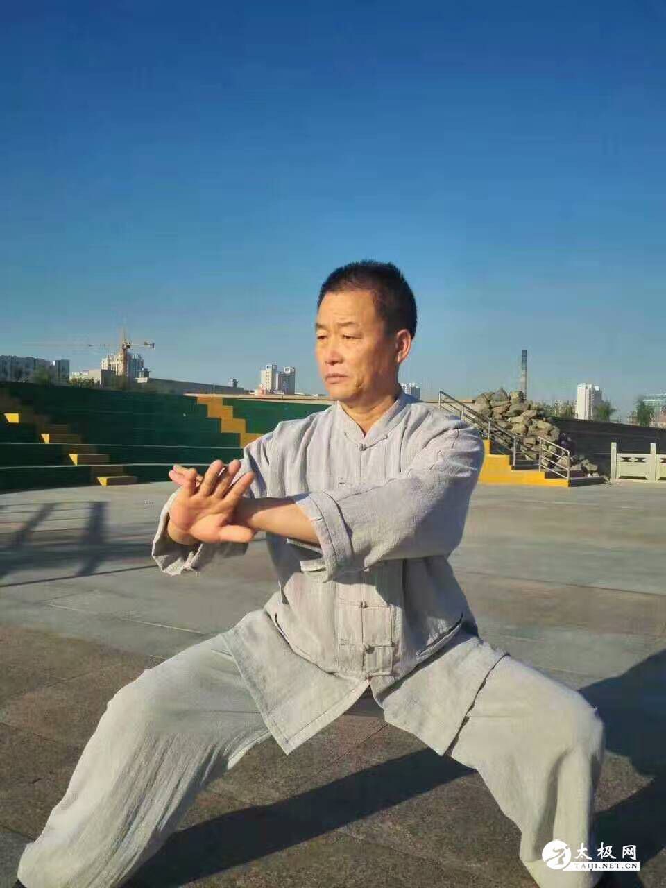 3.jpg