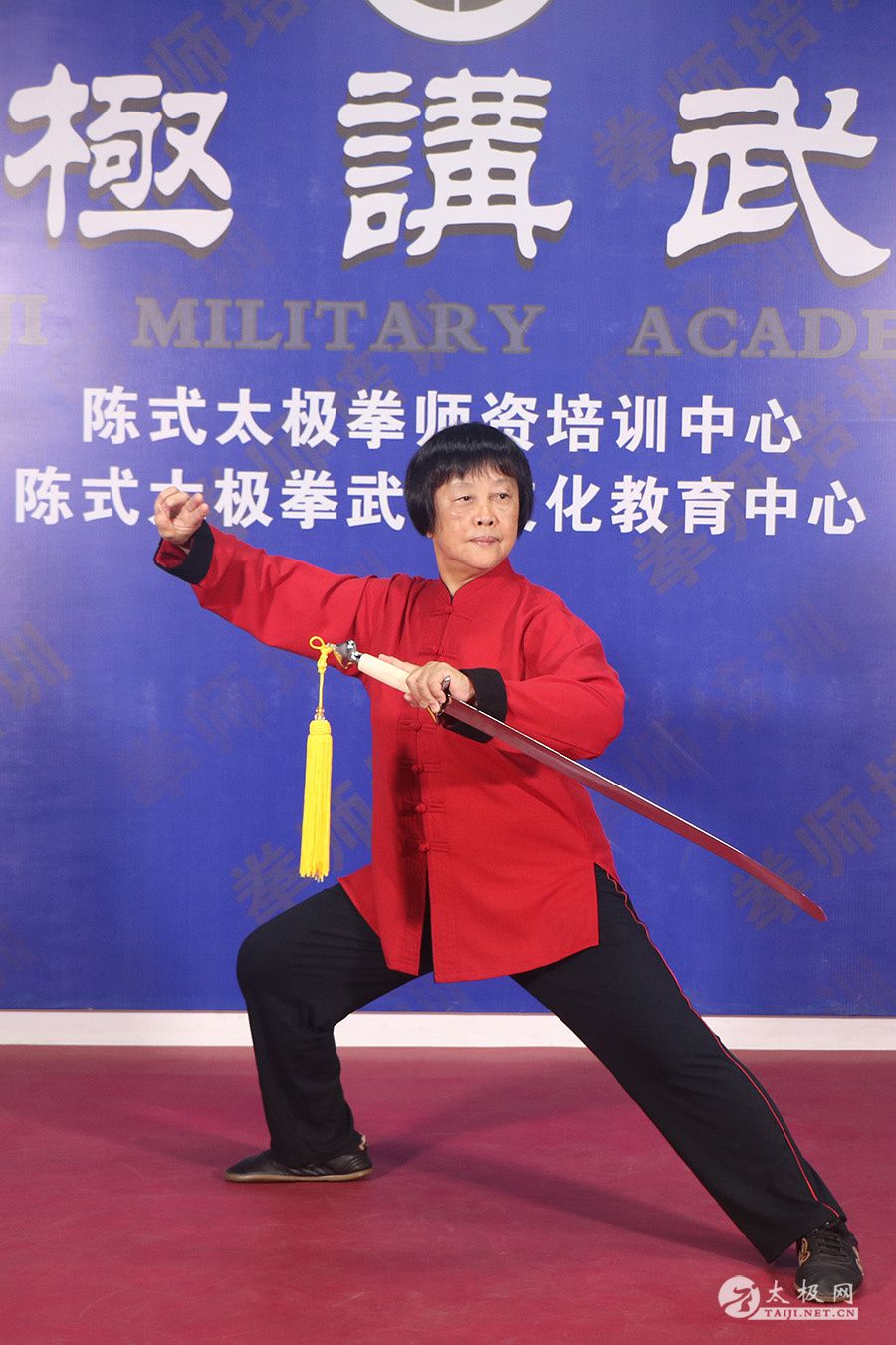 02.jpg