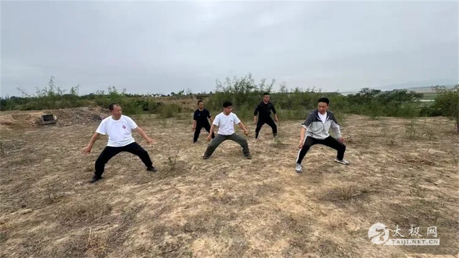 3.jpg